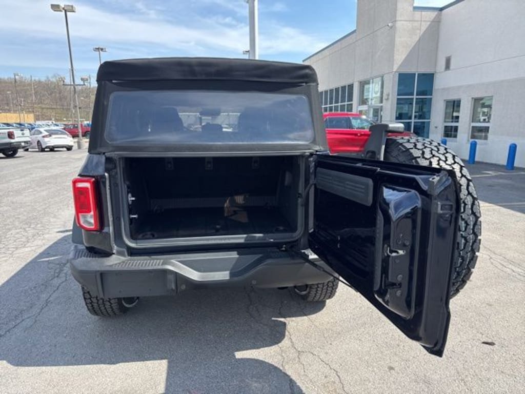 Used 2021 Ford Bronco Black Diamond SUV
