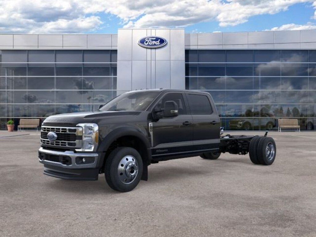 New 2026 Ford Chassis Cab XLT Truck Crew Cab