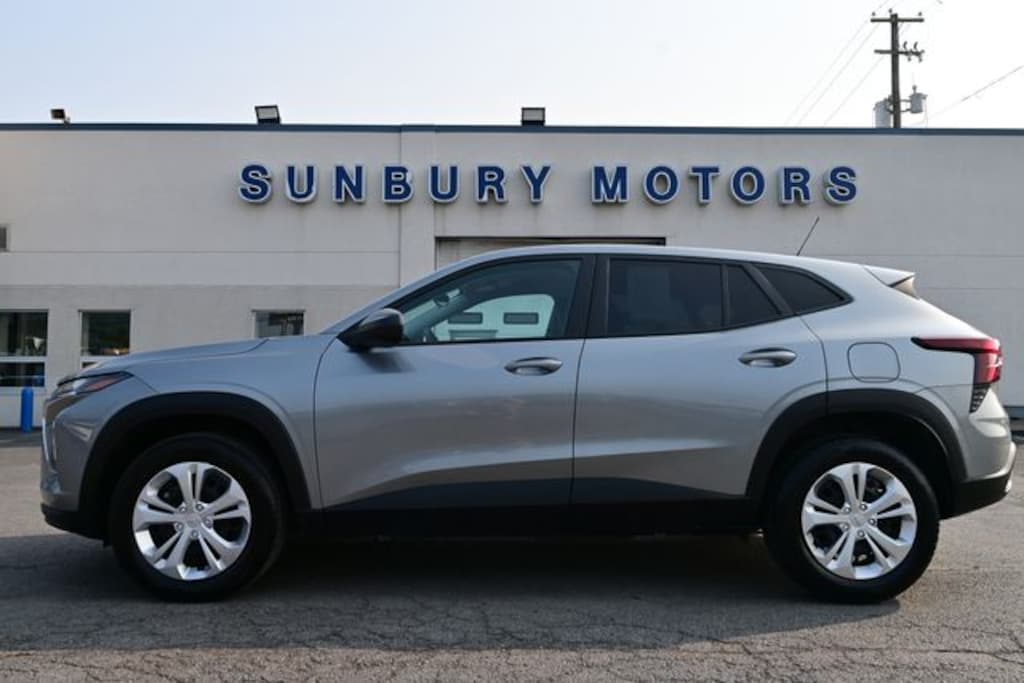Used 2024 Chevrolet Trax LS SUV