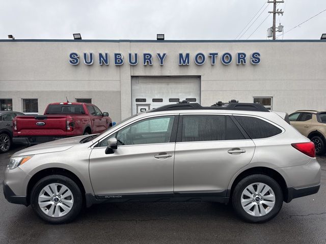 2017 Subaru Outback 2.5i Premium SUV
