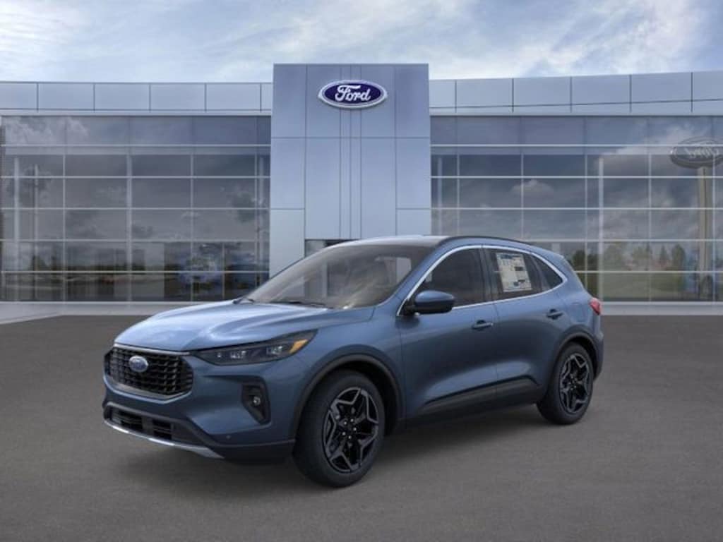 New 2026 Ford Escape Platinum SUV