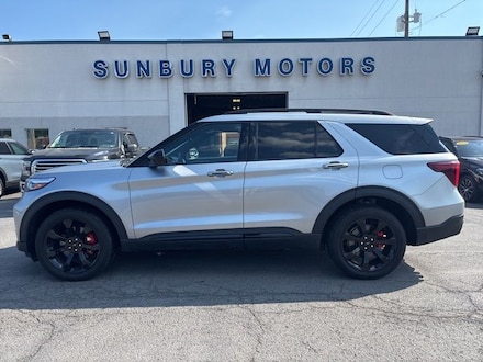 2023 Ford Explorer ST SUV