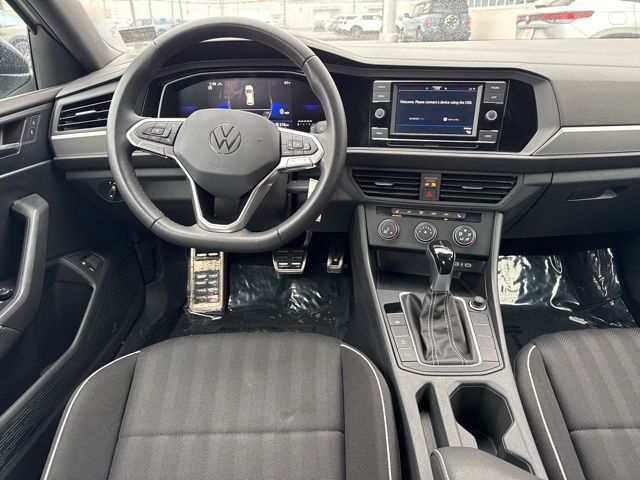 2024 Volkswagen Jetta Sport - Photo 15