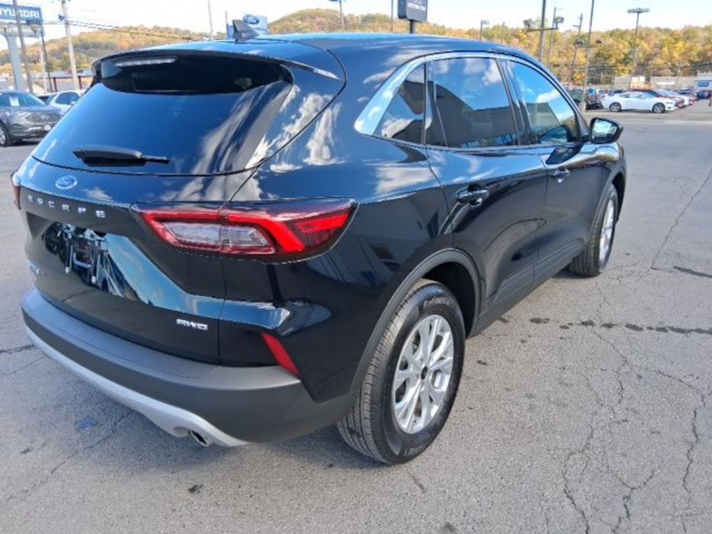 Used 2024 Ford Escape Active SUV
