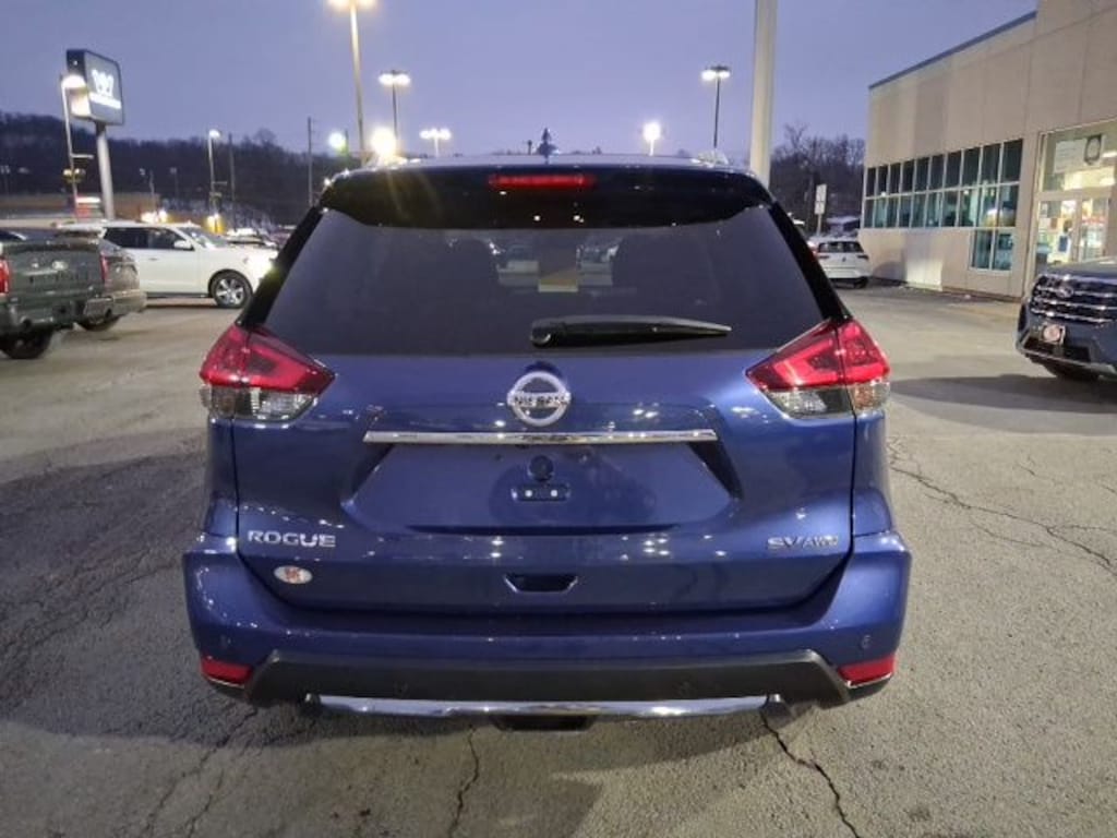 Used 2020 Nissan Rogue SV SUV