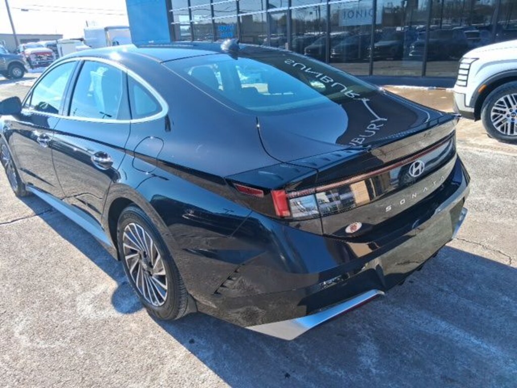 Certified 2025 Hyundai Sonata Hybrid SEL Sedan