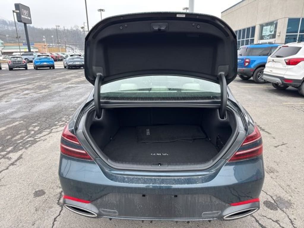 Used 2024 Genesis G70 2.5T Sedan