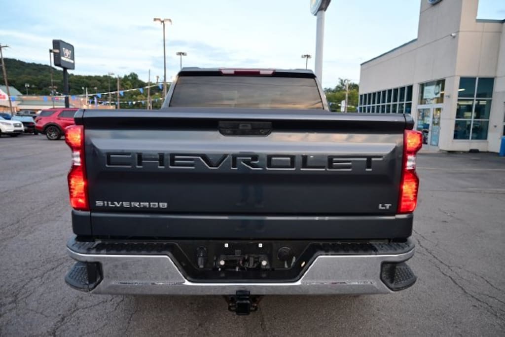 Used 2022 Chevrolet Silverado 1500 LTD LT Truck Crew Cab
