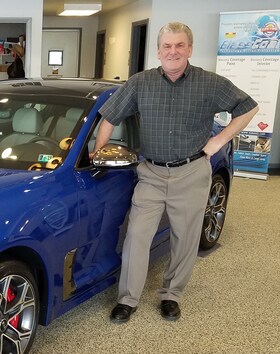 Staff member Ernie Kemper from 8fb294af938d