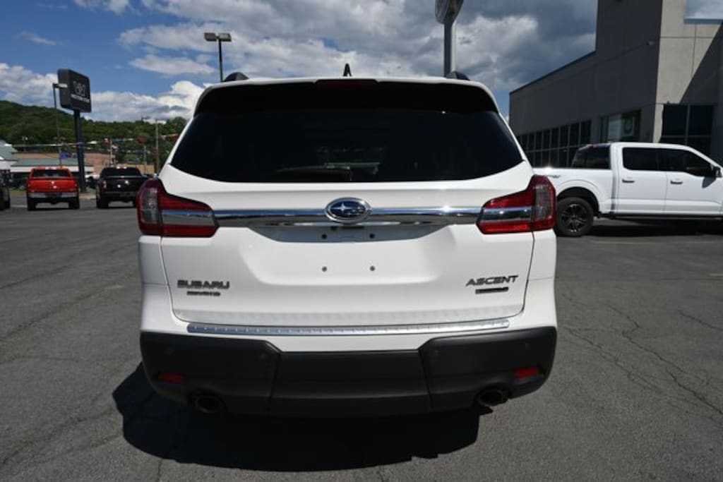 Used 2020 Subaru Ascent Limited SUV