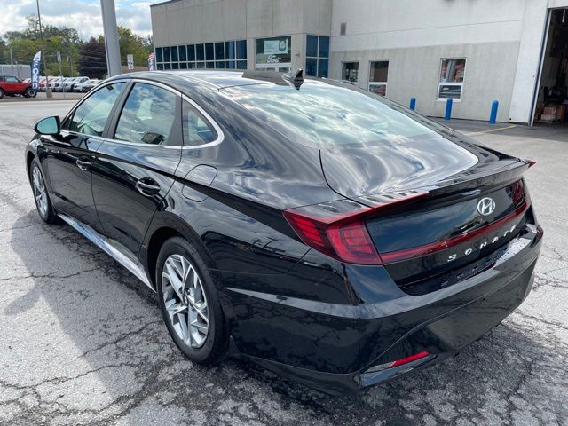 2023 Hyundai Sonata SEL photo 2