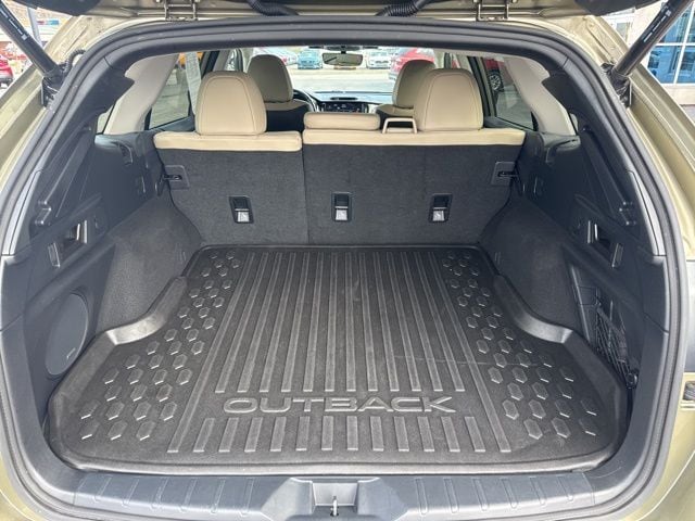 2024 Subaru Outback Limited - Photo 10