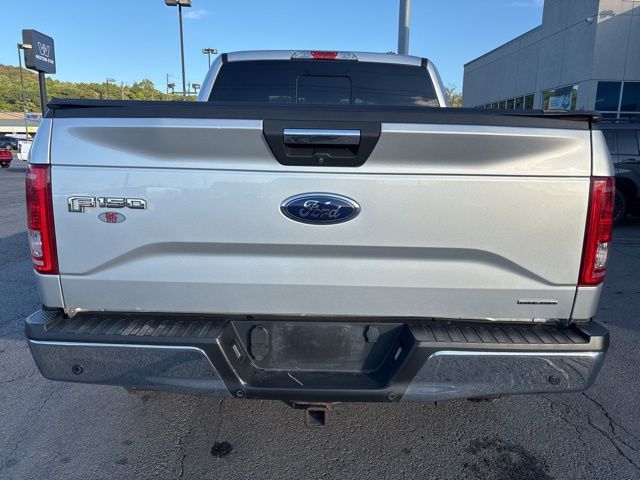 2016 Ford F-150 XLT photo 3