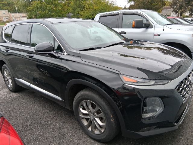 2020 Hyundai Santa Fe SEL photo 2