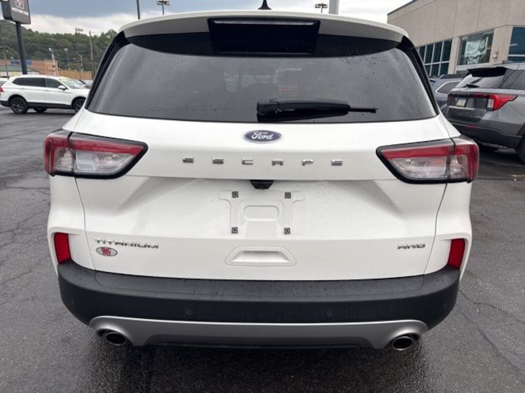 Used 2022 Ford Escape Titanium SUV