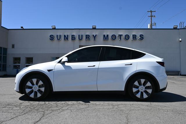Used 2020 Tesla Model Y Long Range with VIN 5YJYGDEE2LF027376 for sale in Sunbury, PA