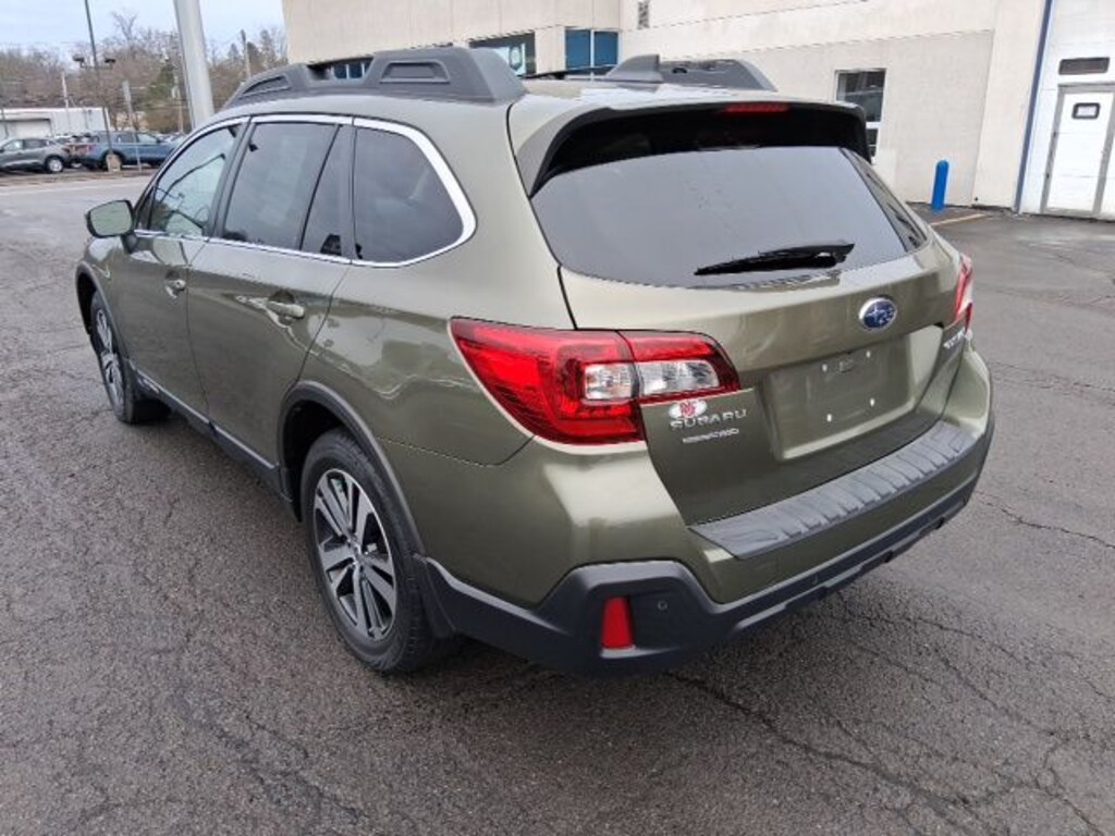 Used 2018 Subaru Outback 2.5i SUV