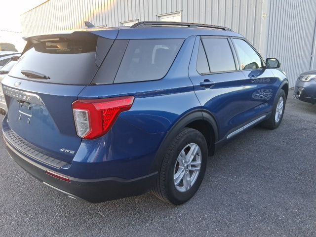 2022 Ford Explorer XLT photo 3