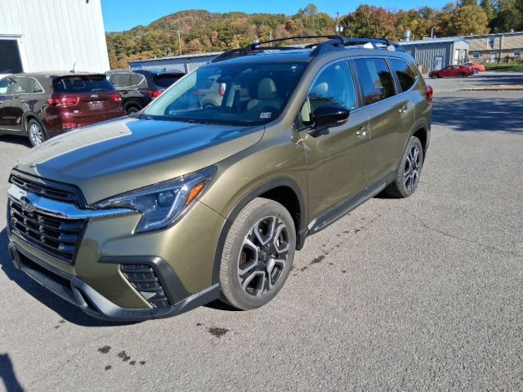 Used 2024 Subaru Ascent Limited SUV