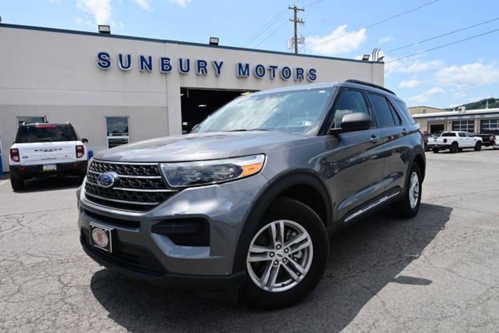 Used 2024 Ford Explorer XLT SUV
