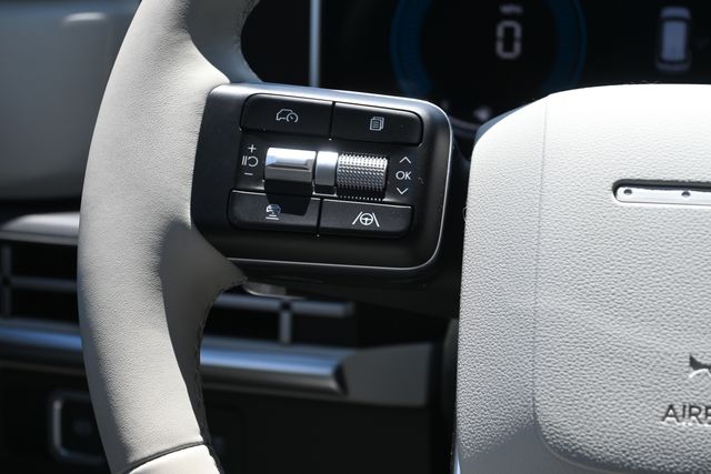 2026 Hyundai Santa Fe SE - Photo 18