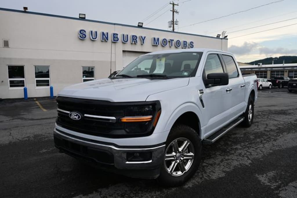 Used 2025 Ford F-150 XLT Truck SuperCrew Cab