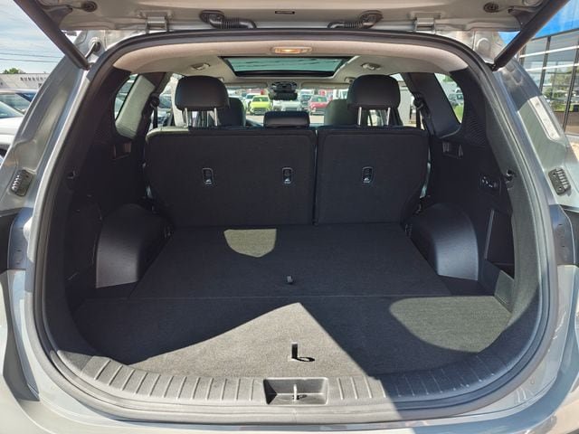 2022 Hyundai Santa Fe Limited - Photo 12