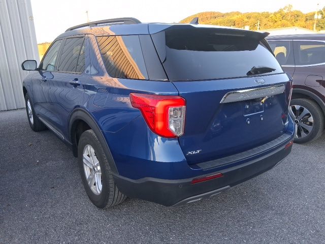 2022 Ford Explorer XLT photo 2