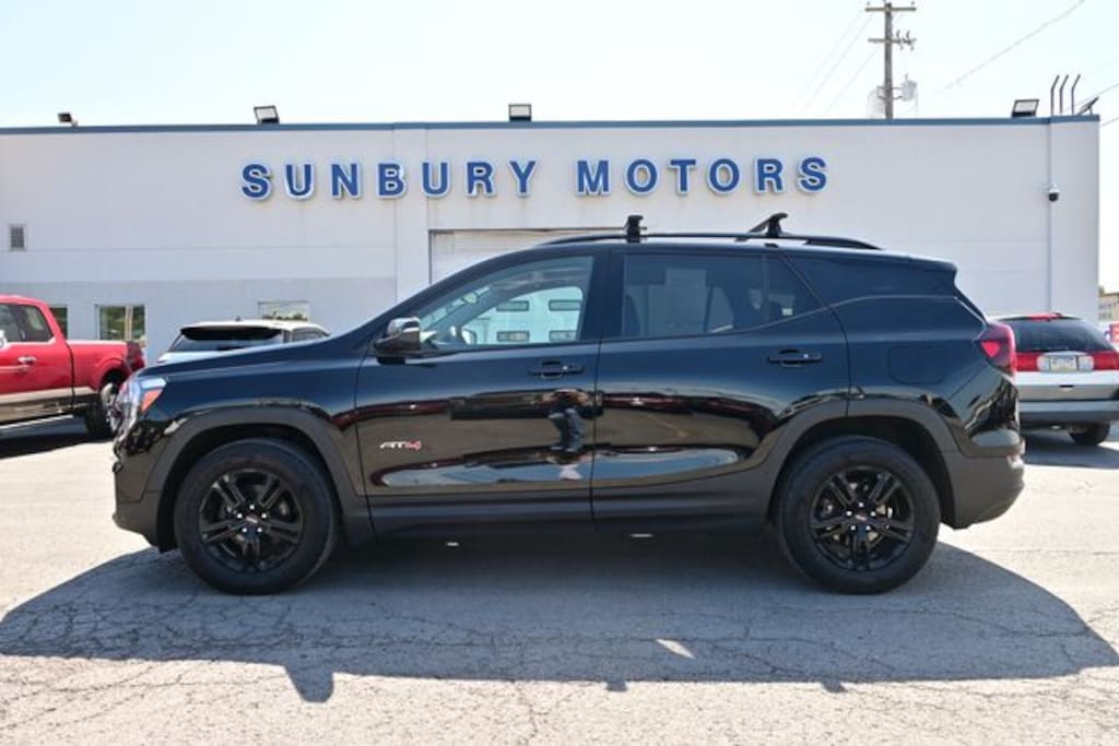 Used 2023 GMC Terrain AT4 SUV