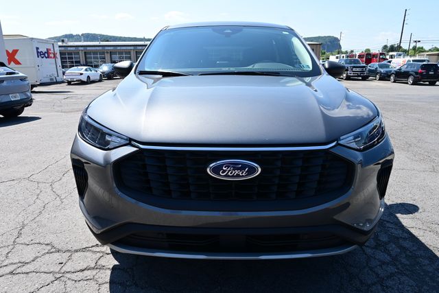 2025 Ford Escape Active - Photo 8