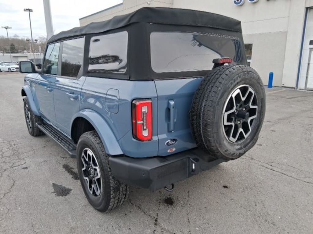 Used 2023 Ford Bronco Outer Banks SUV