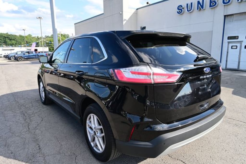 Used 2024 Ford Edge SEL SUV