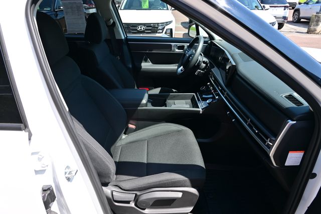 2026 Hyundai Santa Fe SE - Photo 13