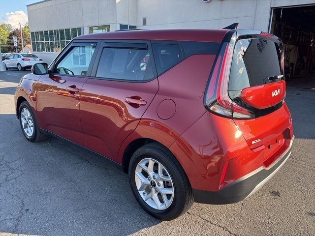 Used 2024 Kia Soul LX with VIN KNDJ23AU7R7909486 for sale in Sunbury, PA