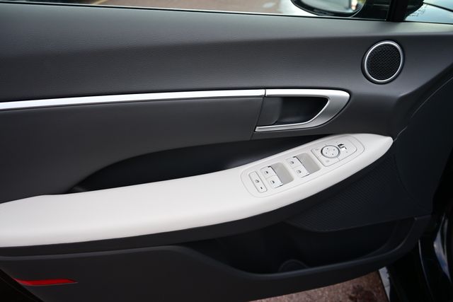 2026 Hyundai Sonata SEL - Photo 9