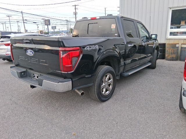 2024 Ford F-150 XLT photo 3