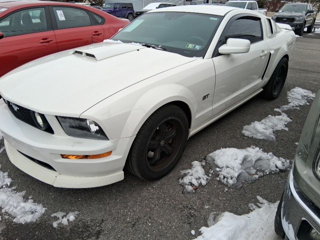 2008 Ford Mustang GT Premium's photo