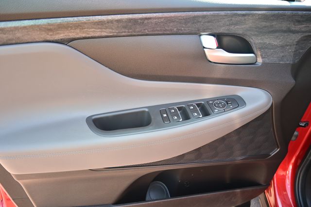 2020 Hyundai Santa Fe SE - Photo 9