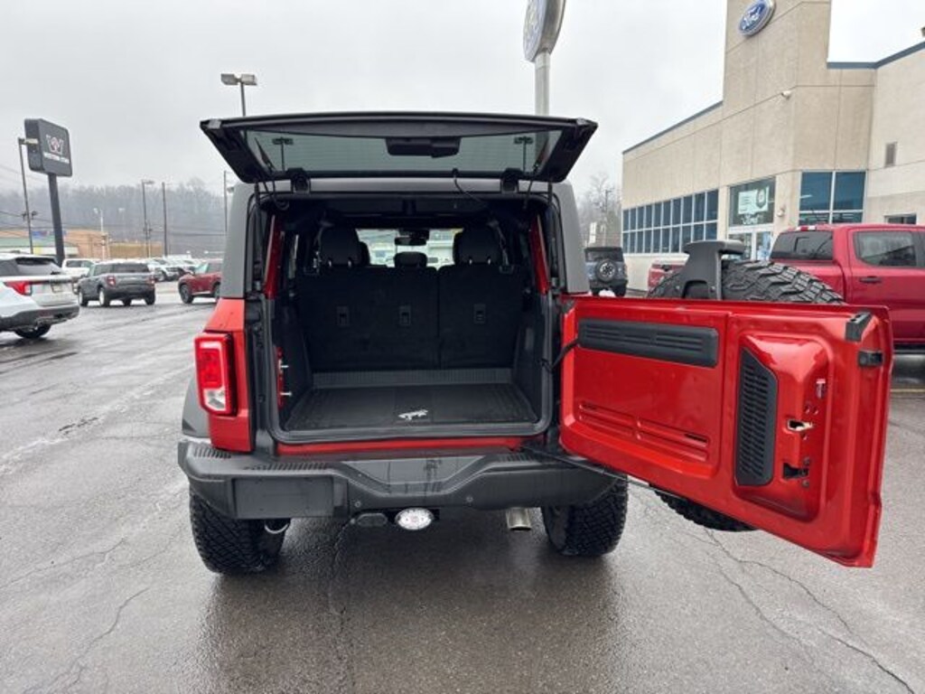 Used 2022 Ford Bronco Black Diamond SUV