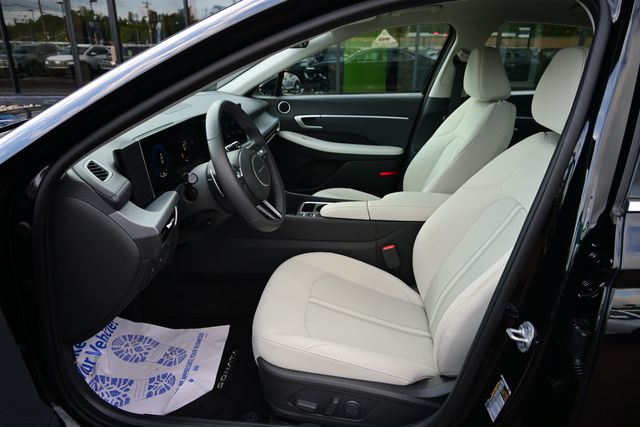 2026 Hyundai Sonata SEL - Photo 10