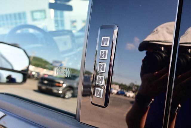 2023 Ford F-150 XLT - Photo 9
