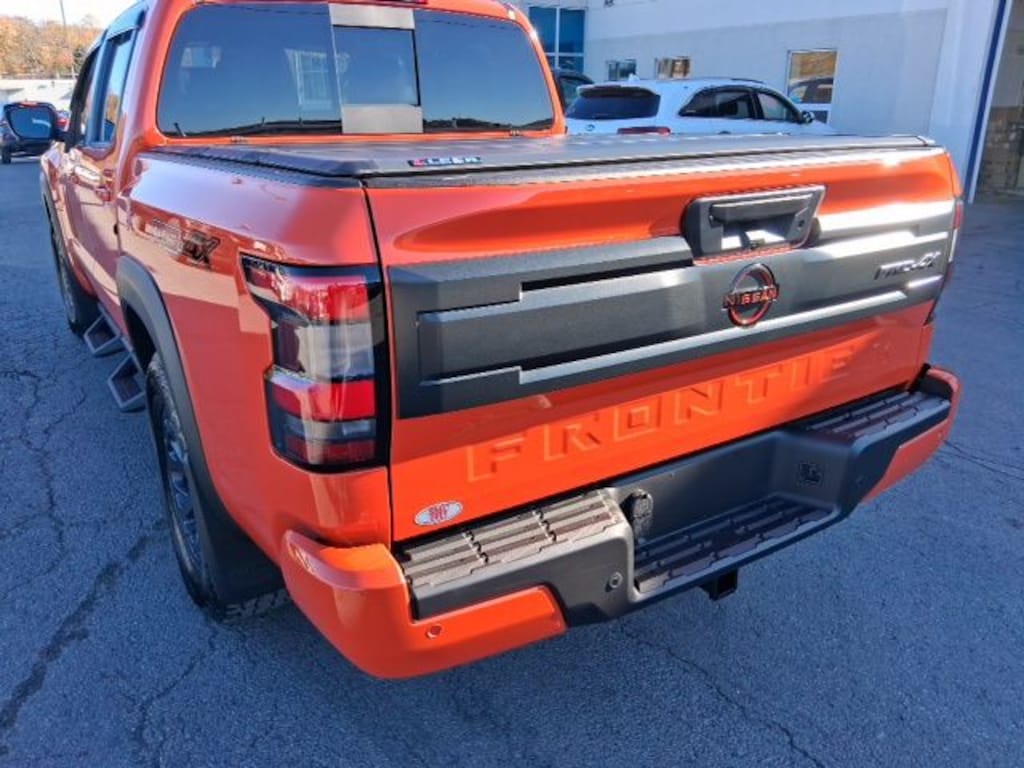 Used 2025 Nissan Frontier PRO-4X Truck Crew Cab