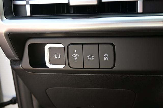 2026 Hyundai Santa Fe SE - Photo 23