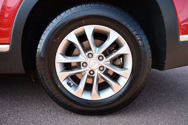 2020 Hyundai Santa Fe SE - Photo 27
