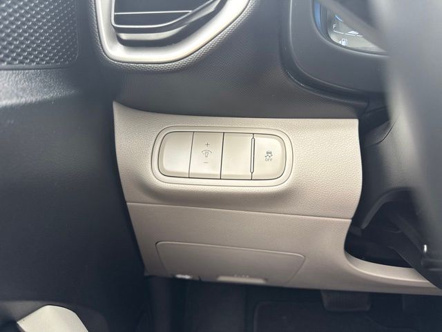 2024 Hyundai Venue SEL - Photo 20