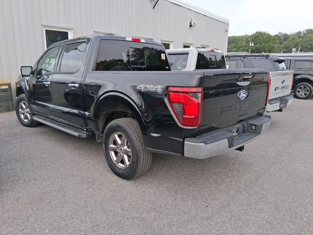 2024 Ford F-150 XLT photo 2