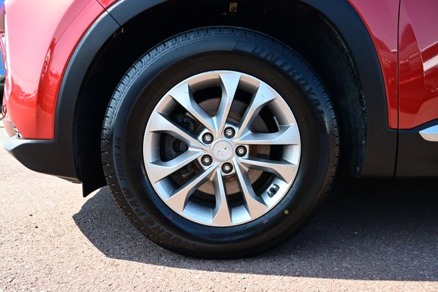 2020 Hyundai Santa Fe SE - Photo 26