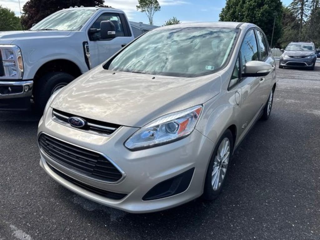 Used 2017 Ford C-Max Energi SE Hatchback