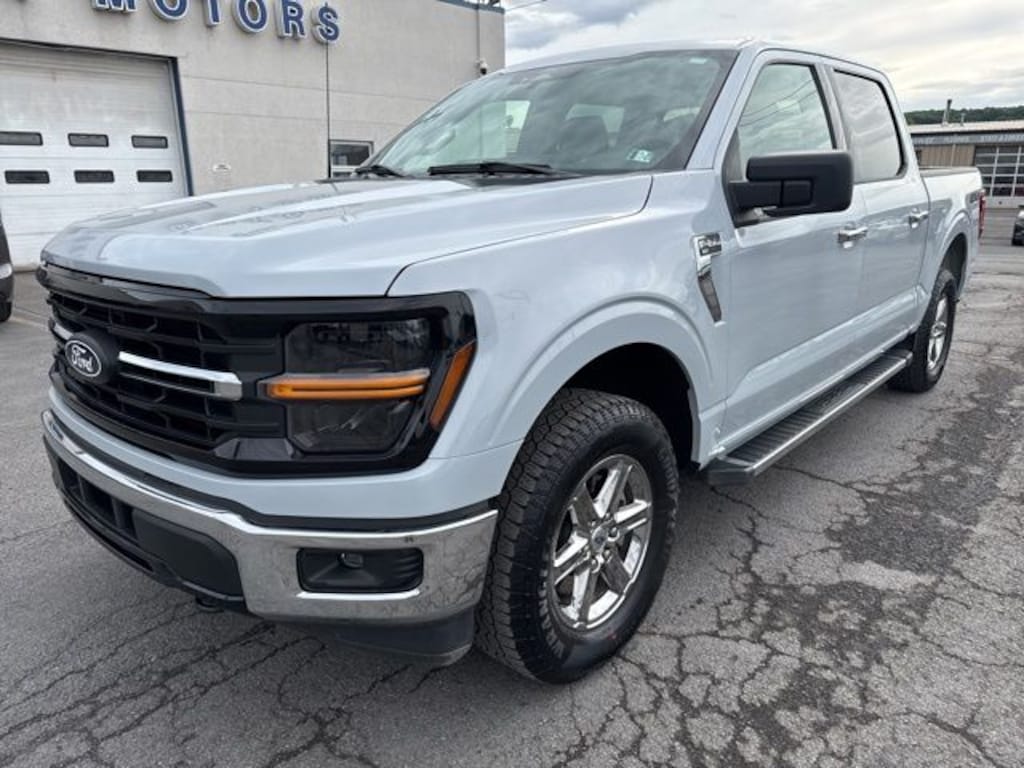 Used 2025 Ford F-150 XLT Truck SuperCrew Cab