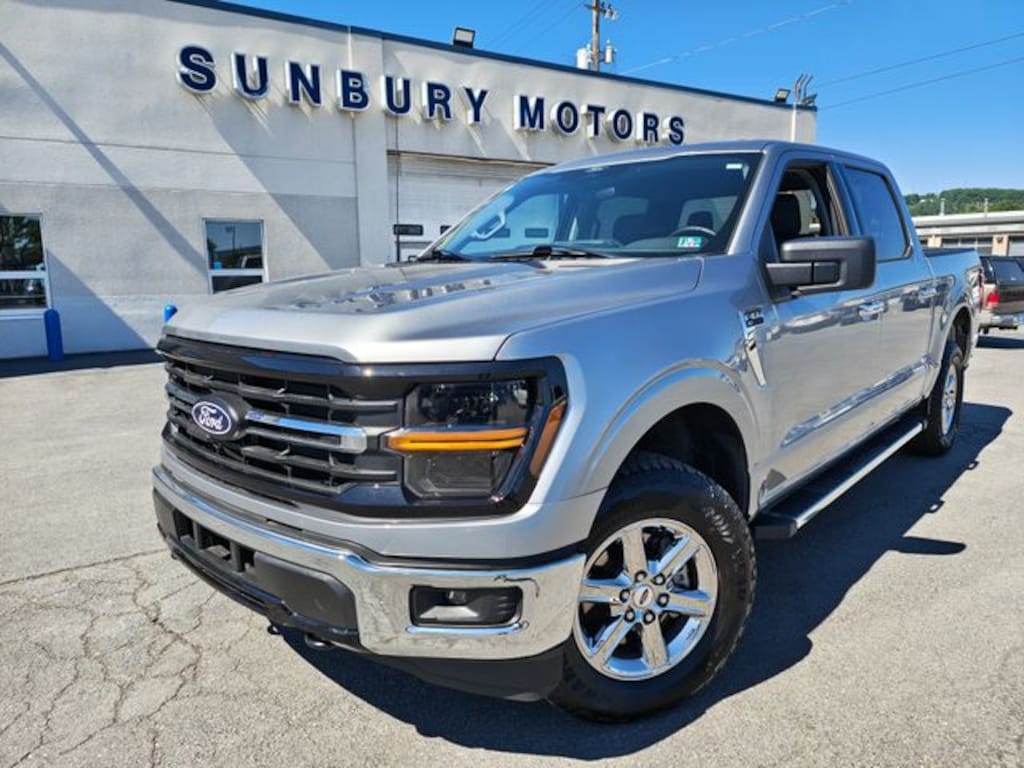 Used 2025 Ford F-150 XLT Truck SuperCrew Cab